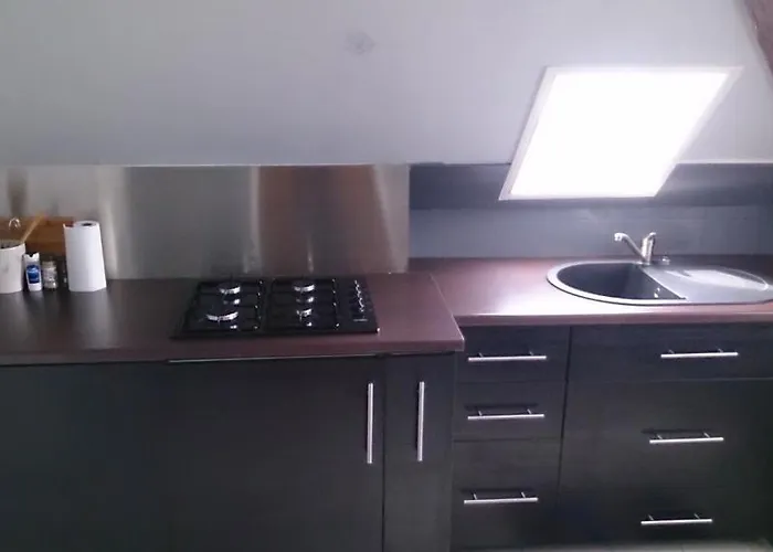 Autour De La Rose Honfleur